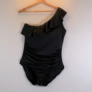 Hilor large one piece Off one shoulder w/ruffles around top edge. NWT.